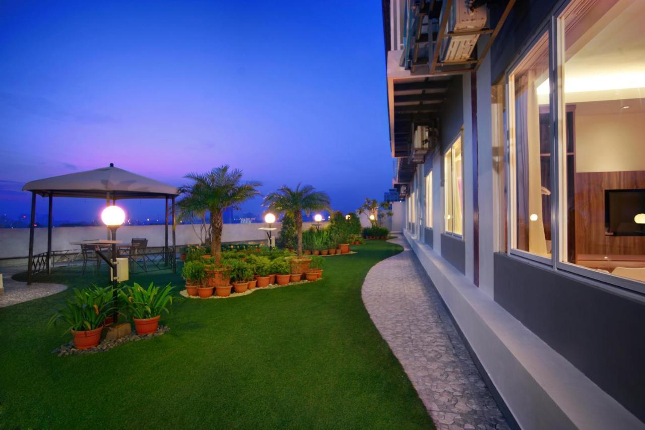 Favehotel Ltc Glodok Yakarta Exterior foto
