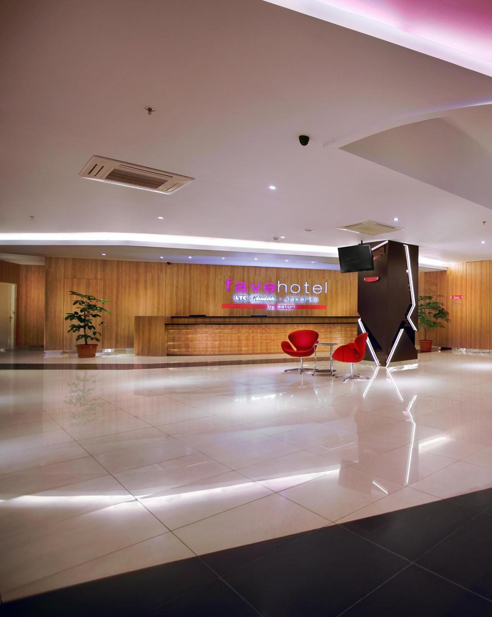 Favehotel Ltc Glodok Yakarta Exterior foto
