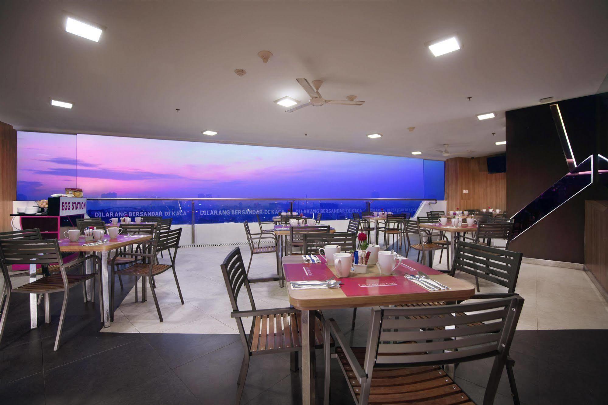 Favehotel Ltc Glodok Yakarta Exterior foto